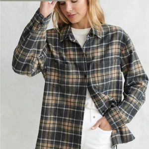 Jenni Kayne O'Keeffe Overshirt in
Charcoal Plaid Size L